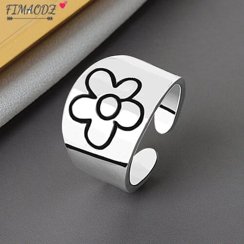 FIMAODZ 2021 New Korean Flower Rings for Women Lady Trendy Vintage Blossom Small Daisy Ring Valentines Day Gift for Girlfriend