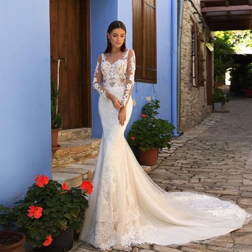 Long Sleeve Mermaid Wedding Dresses Vestido De Noiva Sereia Busstons Up Back Beading Appliques Trumpet Bridal Gowns