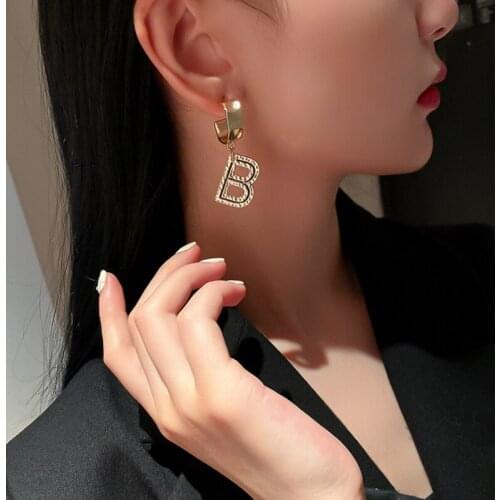 Summer new personality creative large letters B earrings fashion leisure luxury prom earrings for women holiday gift jewelry