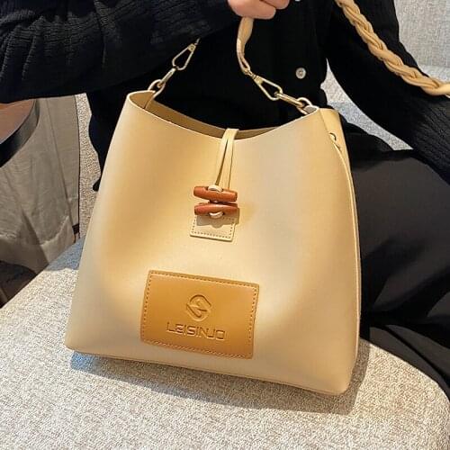 Small Leather Bucket Shoulder Bags for Women Simple Vintage Messenger Bag Pure Color Ladies Handbags Popular Wild Crossbody Bags