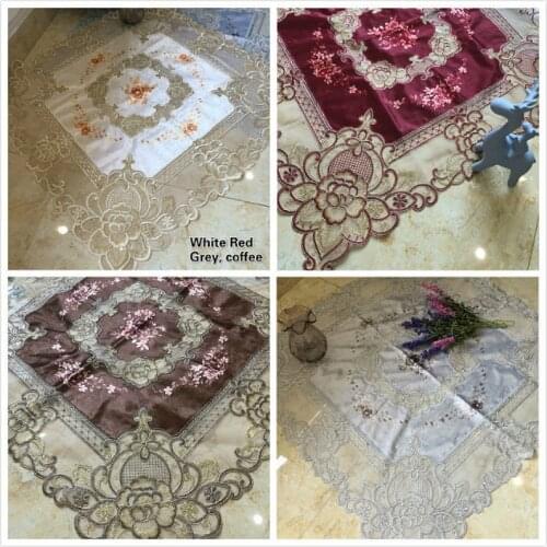 European Luxury Velvet Lace Trim Embroidered Tablecloth Balcony Bedroom Furniture Dust Cover Cloth Round Coffee Table Mat Tapete