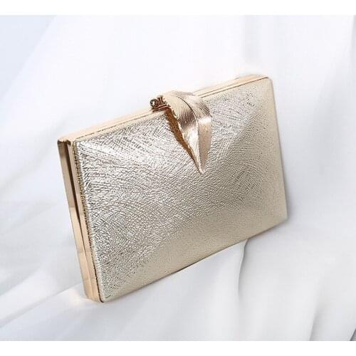 Womens Wedding Clutch Bag Gold Purse Ladies Handbag Party Purse For Bridal Metal Leaf Lock Shoulder Bag
