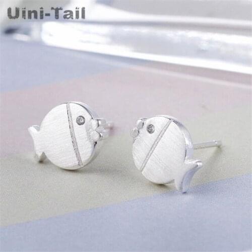 Uini-Tail hot new 925 sterling silver cute small fish brushed earrings Korea hypoallergenic micro-set dynamic earrings GN463