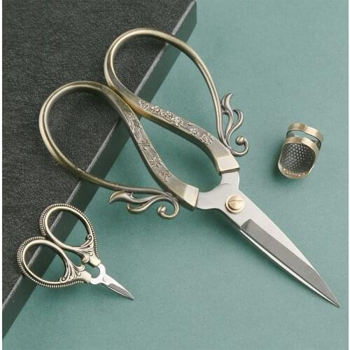 3 Pcs Embroidery Scissors Set, Sewing Scissors Sharp Tip Stainless Steel with Thimble, DIY Tools Dressmaker Shears for Fabric