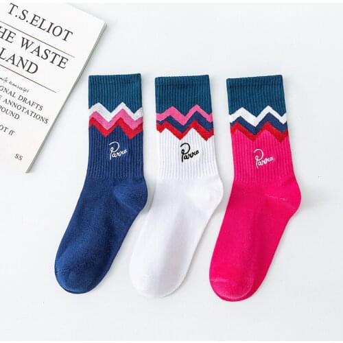 Autumn New Socks Mens Fashion Skateboard Sports Letter Embroidery White /Red /Blue Trend Hip Hop Cotton Socks
