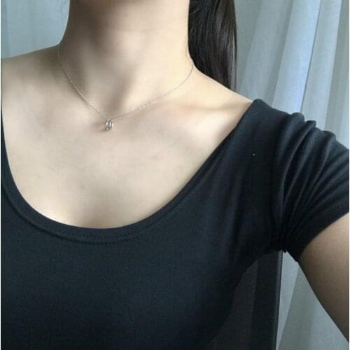 2018 Korean Geometric Necklace Oval Hollow Letter Circle Necklace Clavicle Chain Simple Wild Bohemian Necklace Jewelry