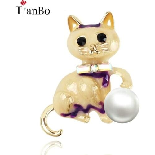 Alloy Enamel Bow Tie Cat Pearl Brooch Rhinestone Pin For Women Lady Decoration Accessories Fashion Scarf Novelty Jewelry