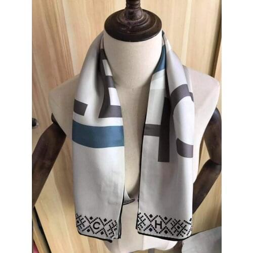 2020 new arrival fashion classic letter pattern 100% silk scarf 90*90 cm square shawl twill wrap for women free shipping