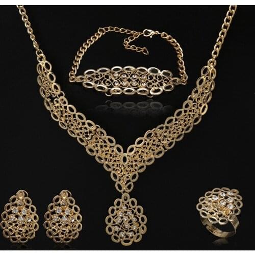 Fani Exquisite Dubai gold designer Jewelry set 2020 Nigerian Wedding African Beads woman Costume jewelry set wholesale