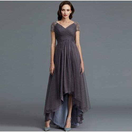 Latest Gorgeous A Line High Low Mother of the Bride Dresses Deep V Neckline Beading Short Sleeves Wedding Guest Dresses Back Out