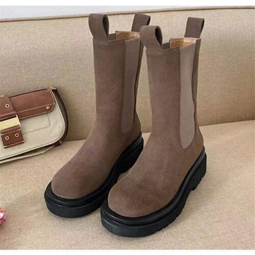 2021 New Cow Suede Women Chelsea Boots Thick Sole Platform Shoes Woman Ankle Boots Flat Botas Mujer Ladies Slip-on Short Booties