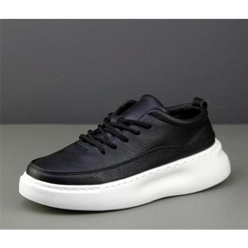 Mens shoes high-quality thick-soled increased sports shoes 2021 new lightweight and breathable black and white mens shoes