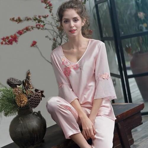 Bedroom set Pink Sexy Pijamas Women Pajamas Set Silk Pajamas for Women Sleepwear Pink Ladies Long Sleeve Two Piece Set Lingerie