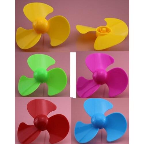 10/100pcs OD 70mm/5 colors plastic 3-blades/2mm hole/propeller/Toy Accessories/DIY model/Technology model parts