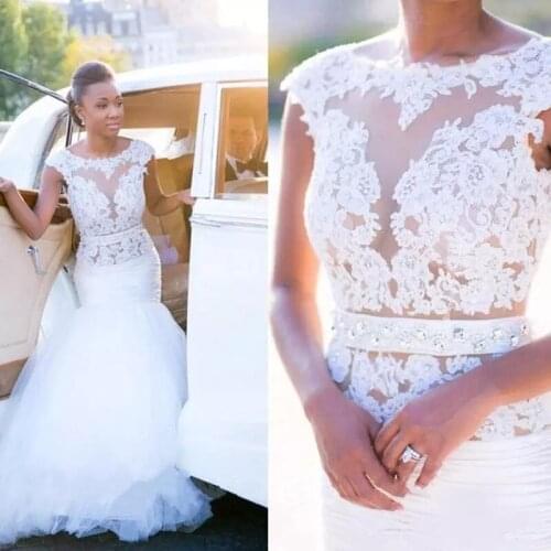 Sexy Mermaid Wedding Dresses Sleeveless Lace Appliqued Vestido D Nova Backless Sash Beaded Lace Bridal gown wedding gowns