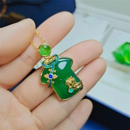 Vintage Luxury Green Jade Women Necklace 925 Sterling Silver Green Chalcedony Jade Pendants Necklaces Party Fine Jewelry Femme