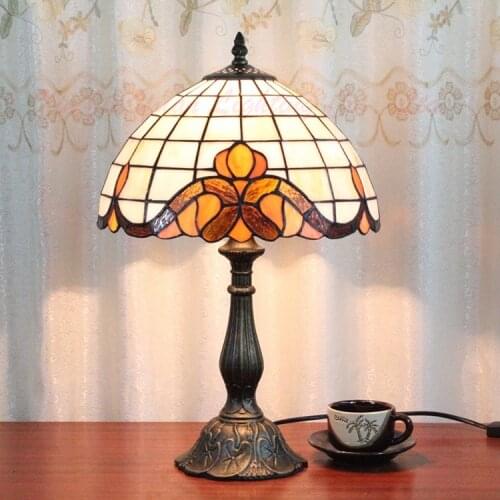 12 Inch Flesh Country Flowers Tiffany Table Lamp Country Style Stained Glass Lamp for Bedroom E27 110-240V