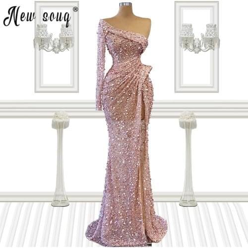 Pink Sequined Prom Dresses 2021 One Shoulder Pleated and Split Side Evening Gowns Sparkly Crystals Longue Robes De Soiree Custom