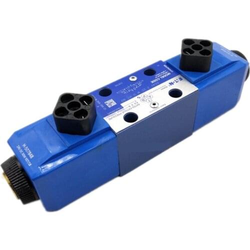 Valve Eaton Solenoid Valve DG4V-3-6C-M-U-H7-60 Directional Control Valve Double Solenoid Valve