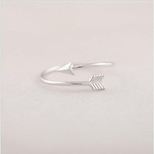10Pcs/ Lot Fashion Cute Arrow Ring Environmental Protection Material Open Designed Unisex