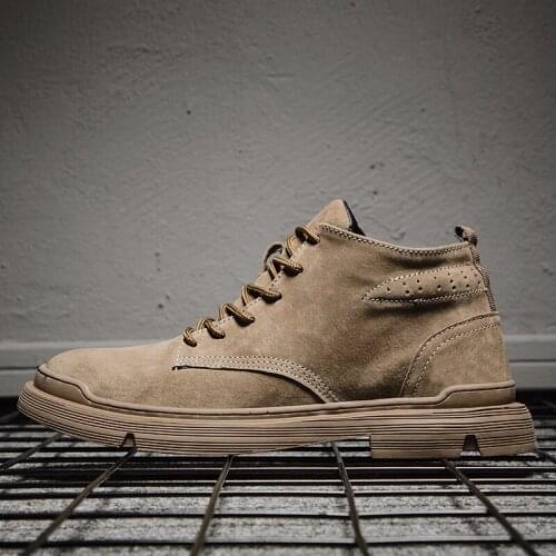 Mens boots casual fashion hot black flat shoe sport shoes for mens Casual breathable man new 2020 loafers causal male Mens men