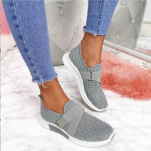 Women Shoes 2021 Summer Platform Casual Sport Shoes Women Fly Weave Rhinestone Flats Shoes Women Fashion Plus Size Sneakers