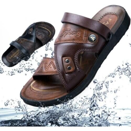 Men Leather Sandals 2021 Summer Classic Shoes Slippers Soft Sandals Roman Comfortable Outdoor Walking Footwear Designer Sandals