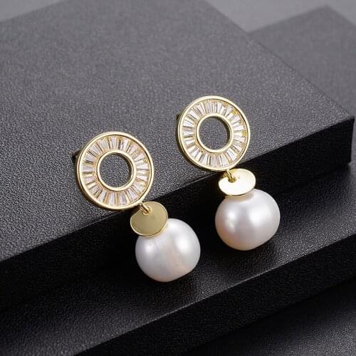 Dorado Retro Temperament Natural Pearl Drop Earrings Round Crystal Metal Brincos For Women Girl Party Boucle D'oreille Jewelry