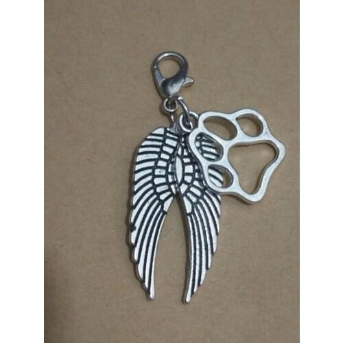 HOT 50pcs Fashion Vintage Angel Wings Dog Paw Prints Clip Floating Locket Charms Pendants For Bracelet Jewelry Accessories A192