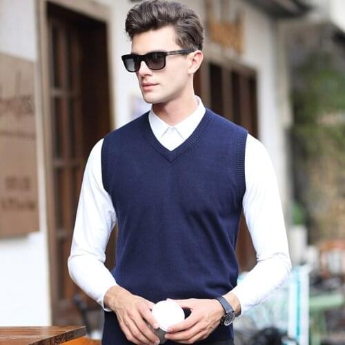 2016 Latest design V neck solid color mens sleeveless knit cashmere sweater vest
