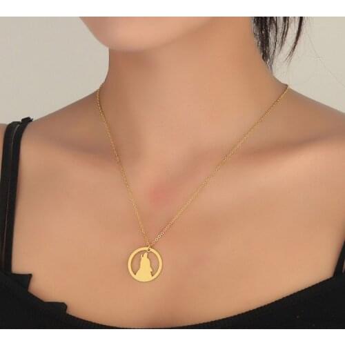 Stainless Steel Howling Wolf Pendant Necklace for Women and Girls Vintage Wolf Necklace Punk Daily Wear Jewelry