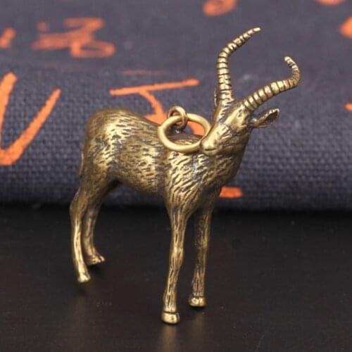 Vintage Brass Animal Goat Miniature Figurines Small Ornament Pure Copper Tibetan Antelope Staute Crafts Keychain Pendant Jewelry