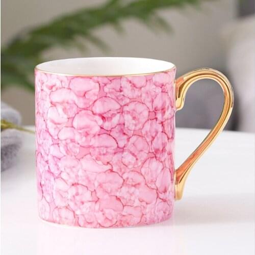 Creative Irregular Ceramic Coffee Cup with Gold Handle Handmade Pottery Tea Cup Travel Kitchen Tableware Nordic Home Coffee Cup