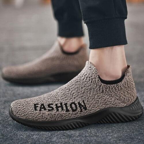 HUIYI Men's Lightweight Sneakers