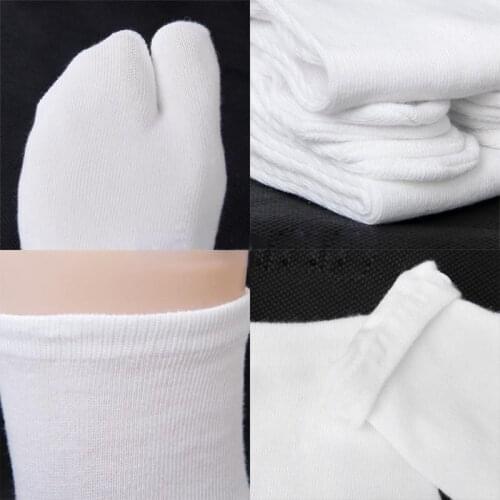 One Pair Mens Ninja Socks Japanese Style Big Toe Separated Sweat Absorption Breathable Male Fashion Long Slippers Socks