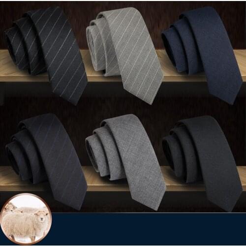 High Quality 2019 New Designers Brands Fashion Business Casual 5cm Slim Ties for Men Wool Necktie Work with Gift Box Gray Black