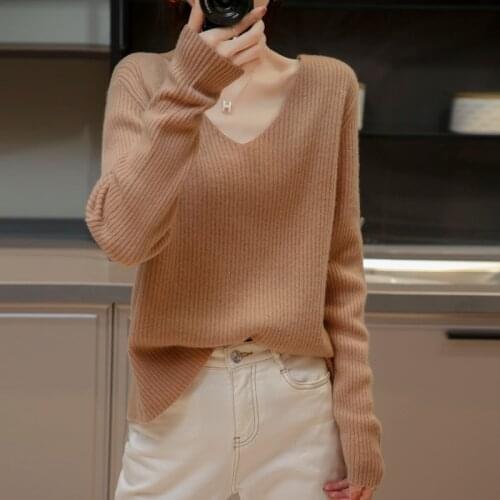 21 Autumn/Winter Hot Sale Front and Back V-Neck 100 Pure Wool Sweater Womens Loose Lazy Style Knitted Pullover Base Shirt Top