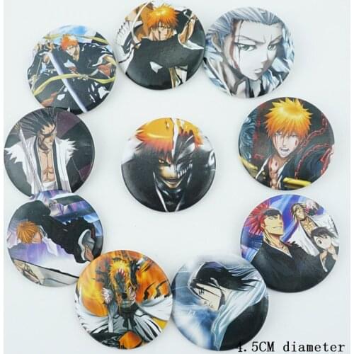 10Pcs/Set Anime BLEACH Kurosaki Ichigo Figure Pins Brooches Badges Chest Ornament Cosplay Itabag Bag Clothing Accessoies Gift