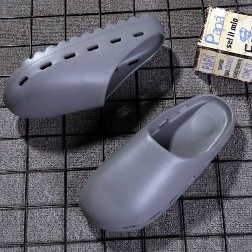 Designer Brands Men&Women Summer Designer 35~46 Kanye 2021 Fashion Runner Mens Slides Mules For Man Casual Slippers Beach Shoes