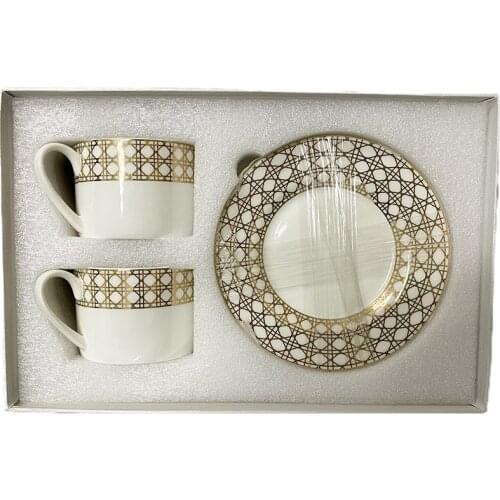 Tea Mugs Coffee Mate Cup and Saucer Dish with Pattern Set 2PCS/Set with Box Catering Bone China Multi-style Simple Ceramic Tiki