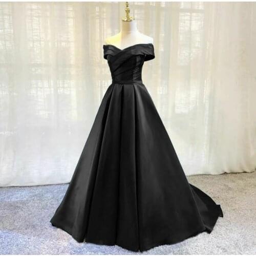 Elegant Long V-Neck Black Satin Off Shoulder Prom Dresses with Pockets A-Line Sweep Train Lace Up Back Robes de Soirée for Women