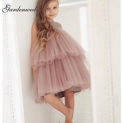 Gardenwed Oversize Simple Flower Girl Dresses Organza Layers Hot Selling Celebrity Dresses Kids Satin Sashes Bow Cap Prom Dress