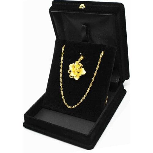LVPAI Necklaces