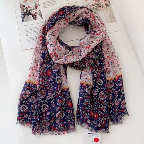 2020 New Spring Small Flower Print Fringe Scarves Shawls Long Soft Viscose Floral Wrap Scarf Hijab Free Shipping