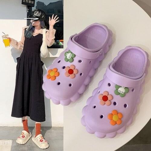 Hole Shoes Cute Flowers Comfortable Lazy Slippers For Men And Women Non-slip Breathable Beach Shoes Household Garden Shoes