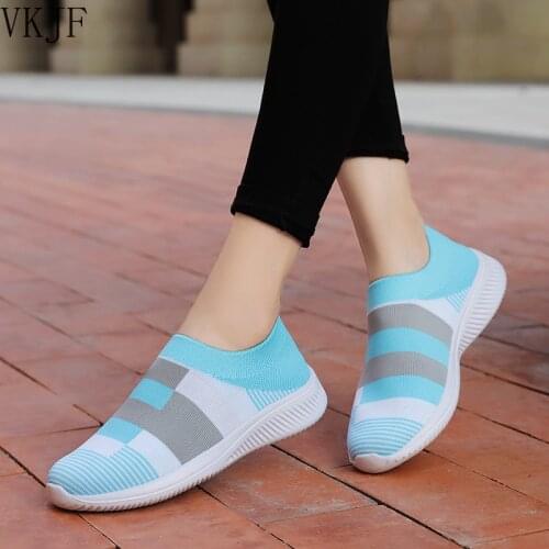 2021 Women Walking Shoes Woman Lightweight Loafers Tennis Casual Ladies Fashion Slip on Sock Vulcanized Shoes