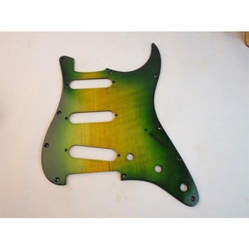 1pcs hand made maple wood STRAT GUITAR SSS Pickguard #3200