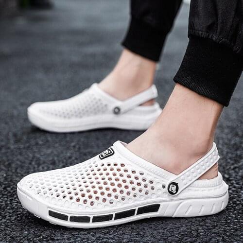 Classic Slip On Garden Clog Shoes Men Quick Drying Summer Beach Slipper Breathable Outdoor Sandals Platform Gardening shoes