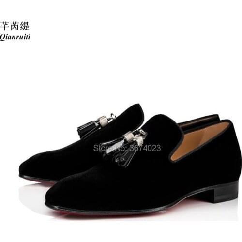 Qianruiti Men Black Velvet Tassel Loafers Slip on Elegent Shoes Square Toe Flats Party Wedding Shoes Men Loafers