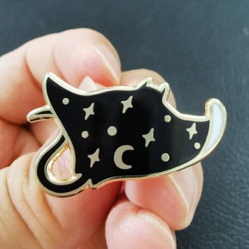 Cartoon Celestial Flying Bat Mobula Brooch Pins Enamel Metal Badges Lapel Pin Brooches Jackets Fashion Jewelry Accessories